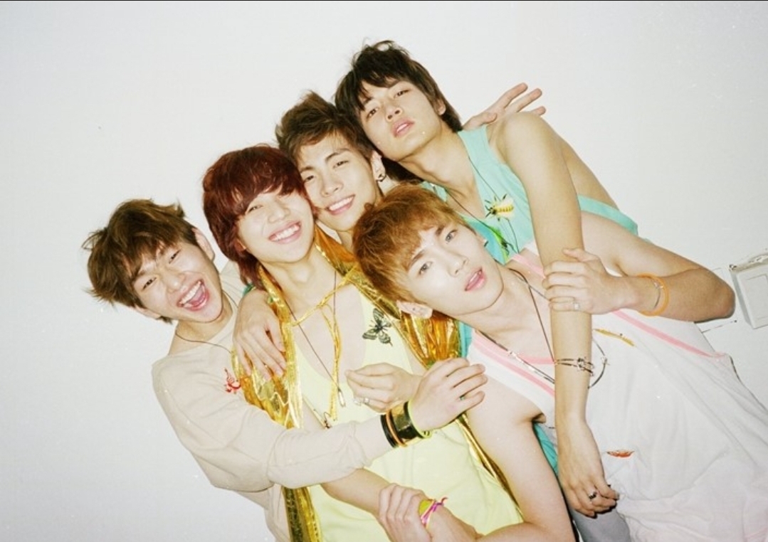 SHINee